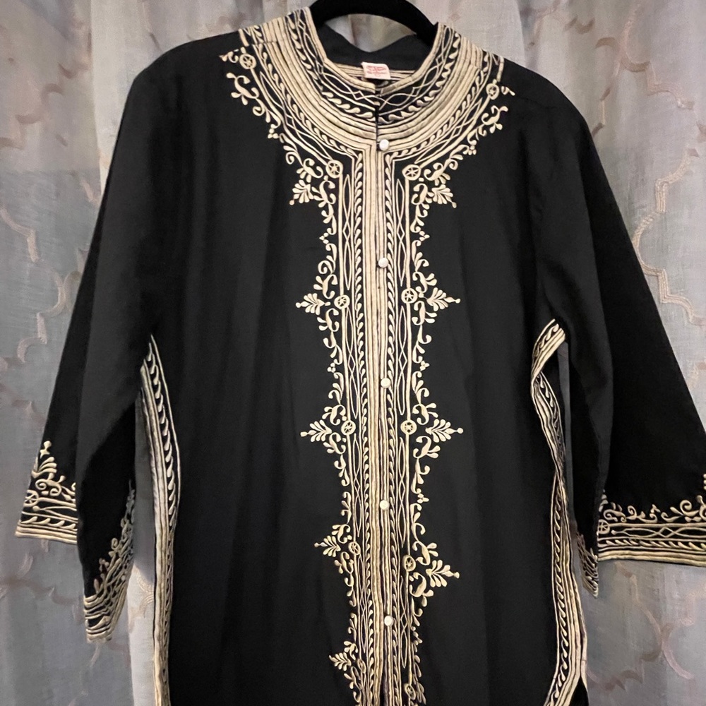 Vintage Oriental 3/4 sleeve jacket.